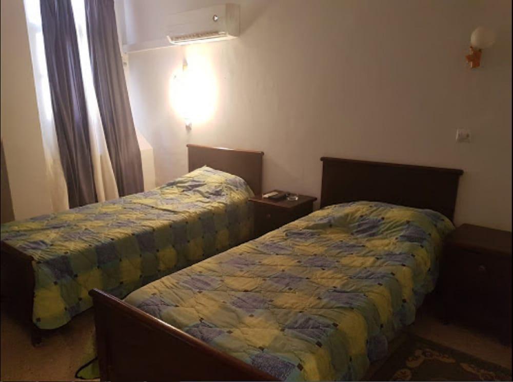 Hotel Antar Бешар Екстер'єр фото