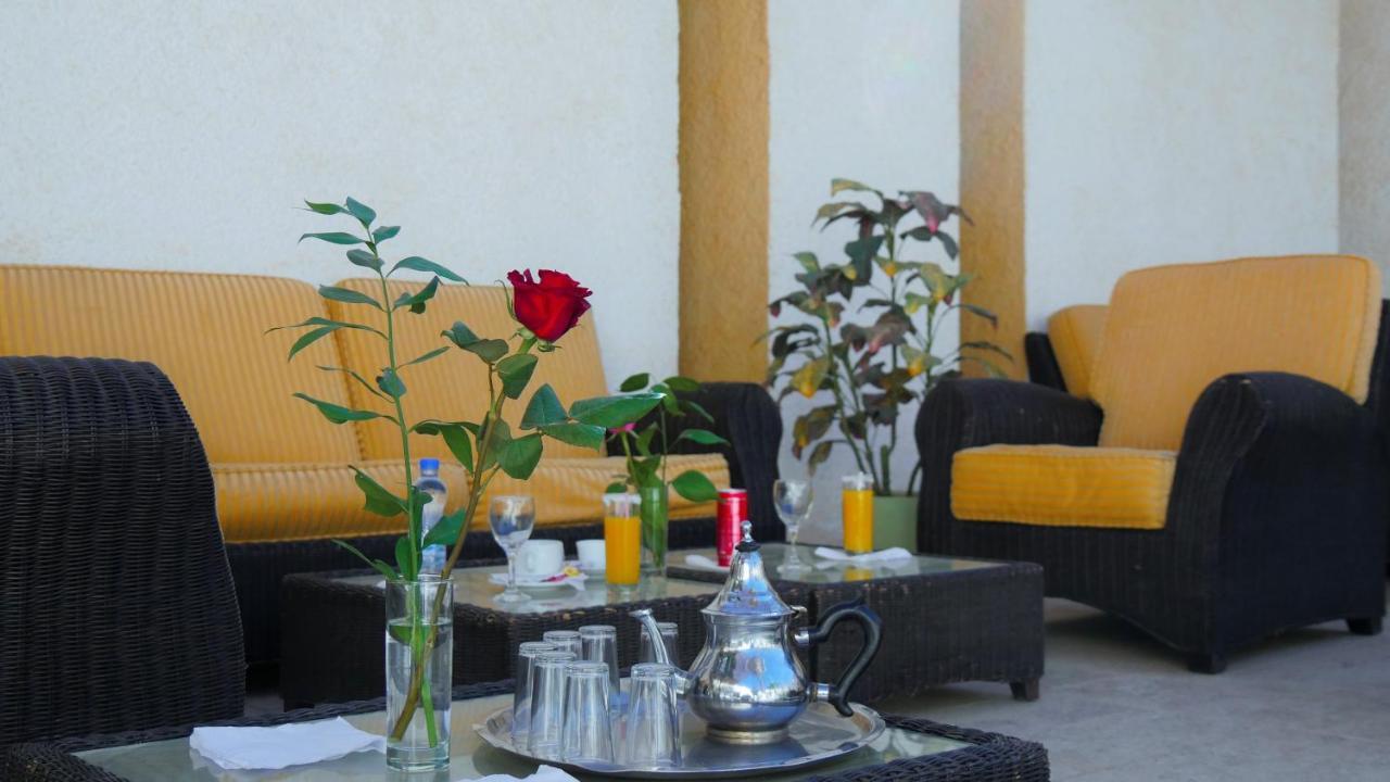 Hotel Antar Бешар Екстер'єр фото