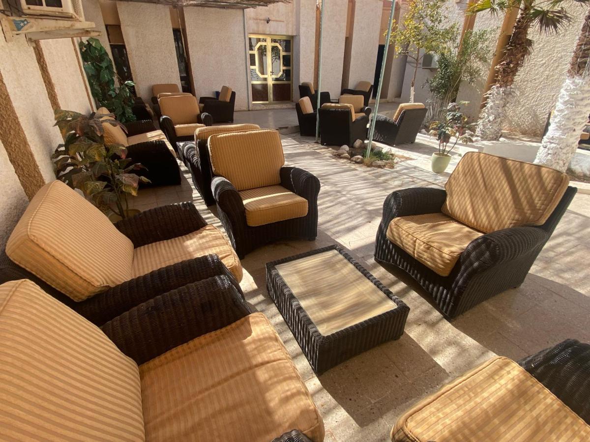 Hotel Antar Бешар Екстер'єр фото