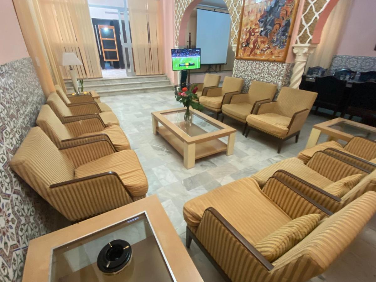 Hotel Antar Бешар Екстер'єр фото