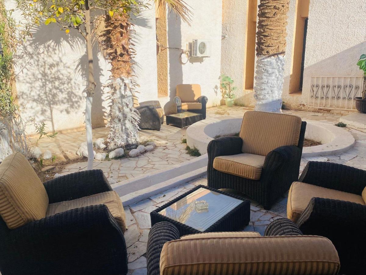 Hotel Antar Бешар Екстер'єр фото